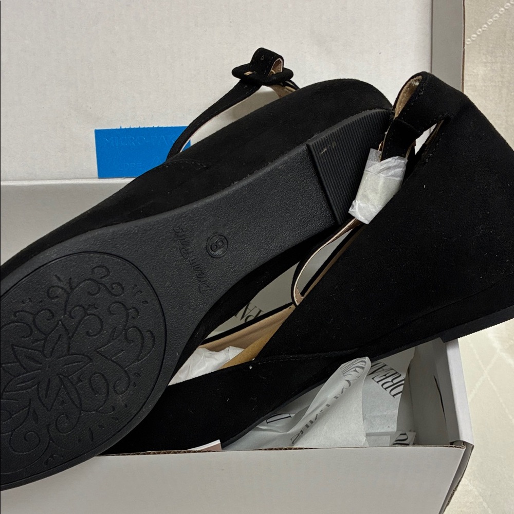 Dream Pairs Black Women's Flats with Ankle Strap - Picture 3 of 5